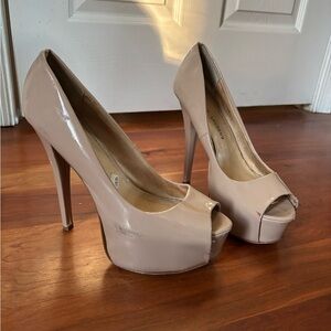 Chinese Laundry Nude Platform Pumps
